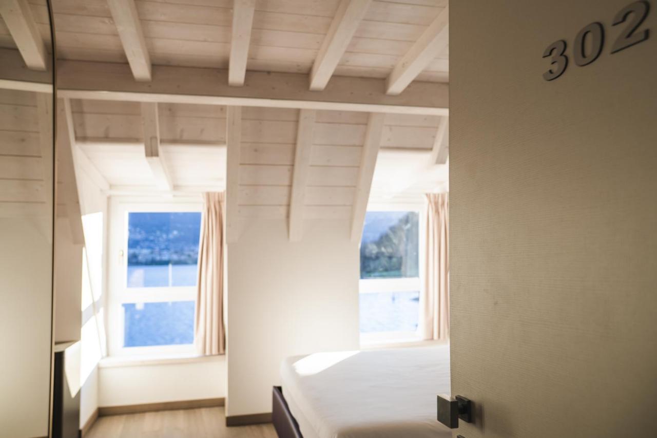 Luxury Suites Rocopom - Lake Front Малграте Екстериор снимка