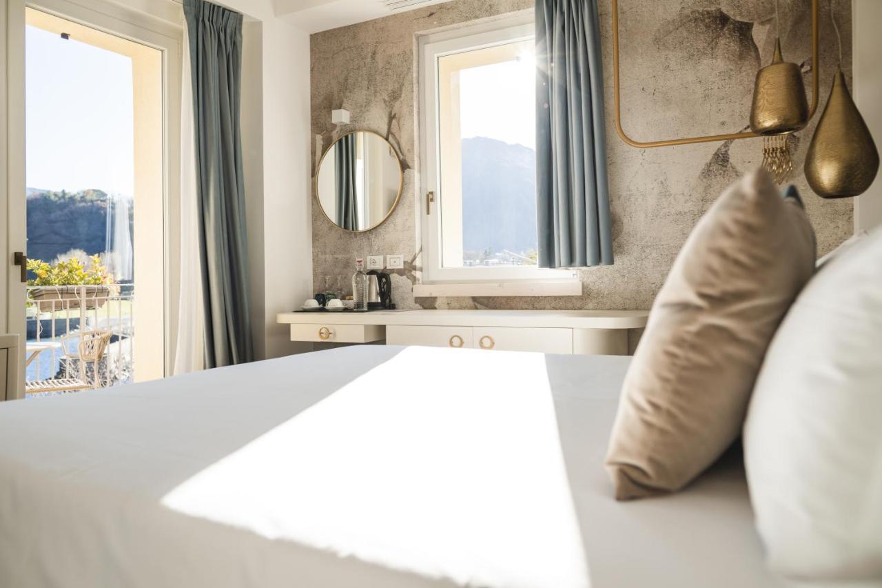 Luxury Suites Rocopom - Lake Front Малграте Екстериор снимка