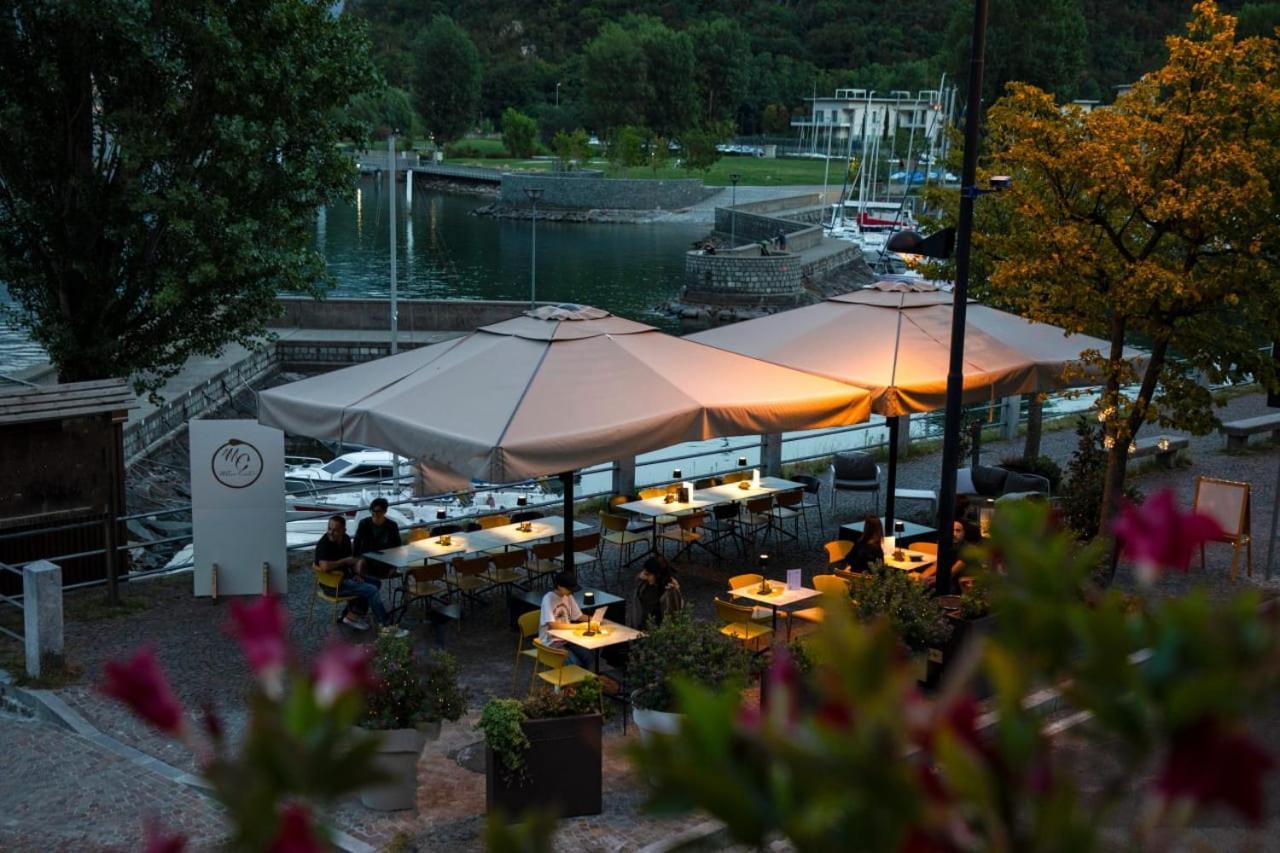 Luxury Suites Rocopom - Lake Front Малграте Екстериор снимка