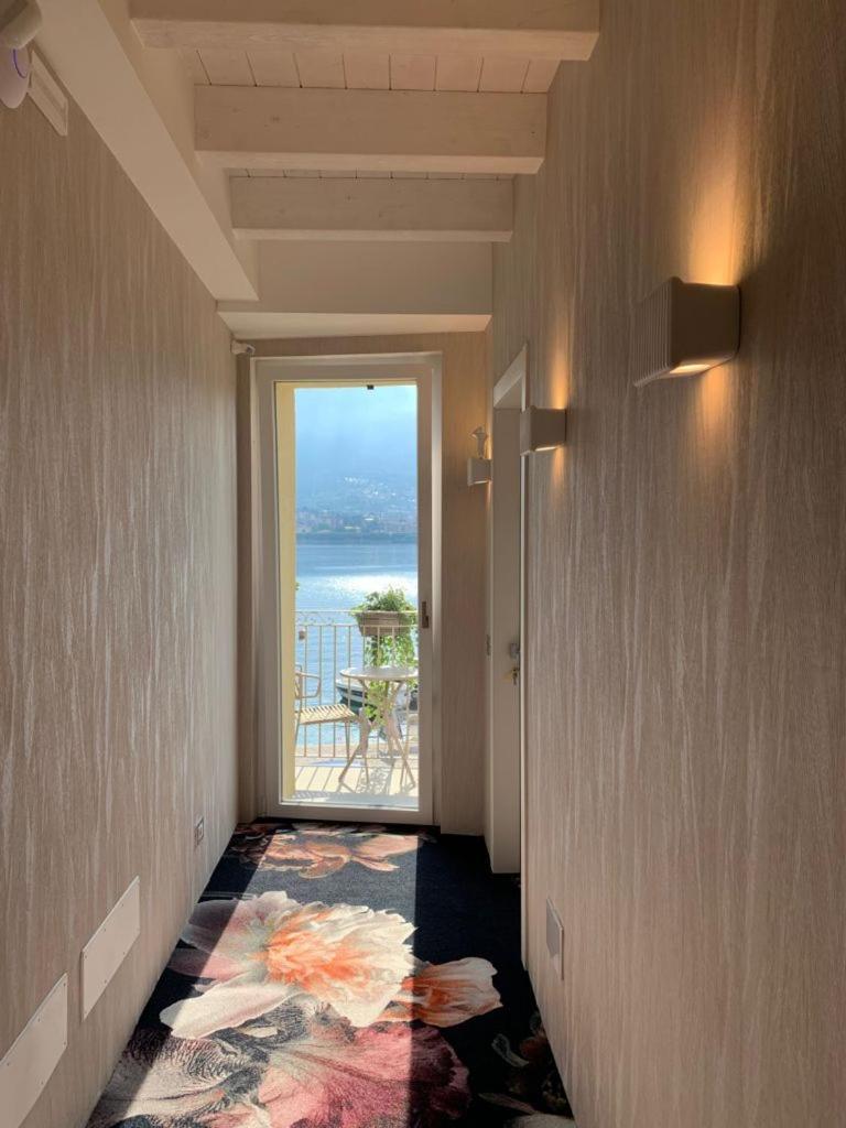 Luxury Suites Rocopom - Lake Front Малграте Екстериор снимка